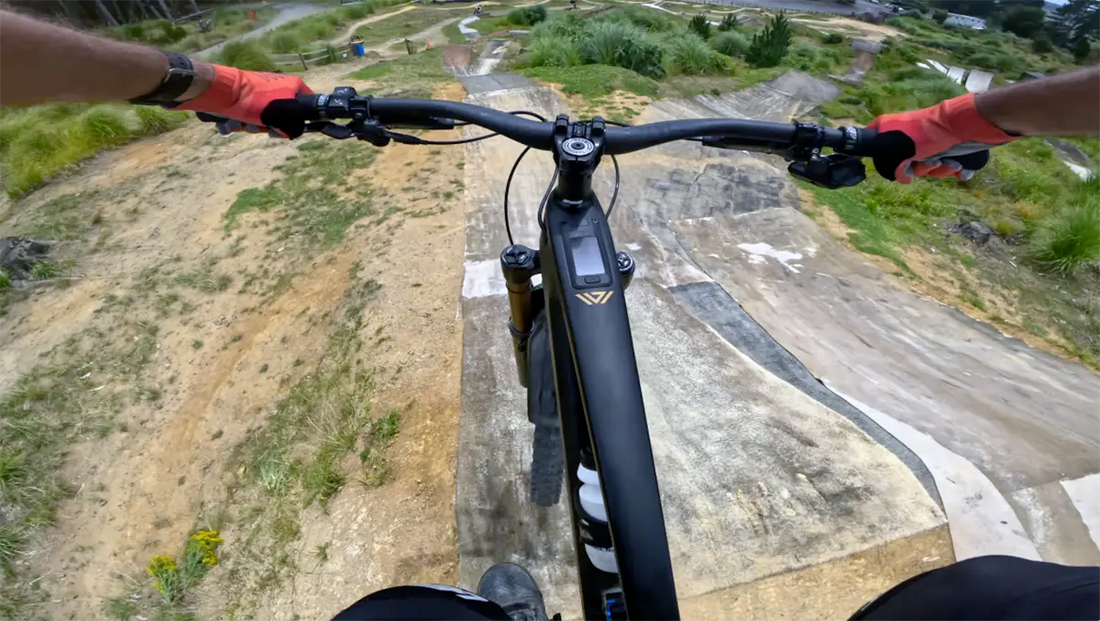 MTB takes the Rogue for a proper test at Woodhill Forest