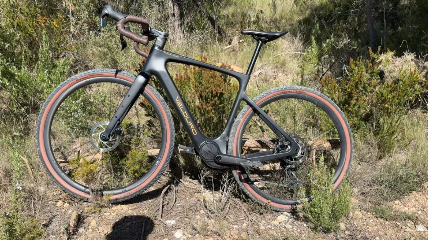 Spanish riders react to the Velduro Phantom